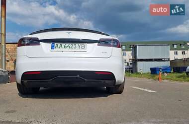 Лифтбек Tesla Model S 2021 в 