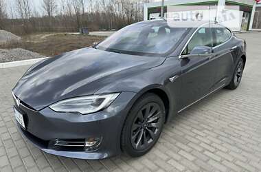 Ліфтбек Tesla Model S 2020 в Полтаві