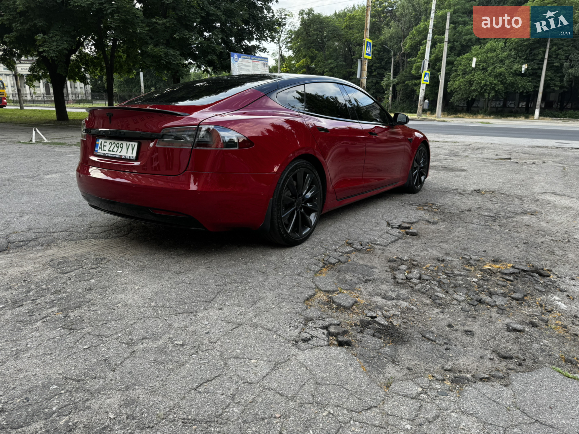 2019 Tesla Model S - мініатюра 9
