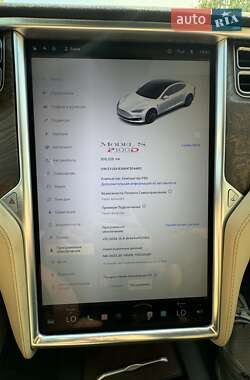 Ліфтбек Tesla Model S 2017 в Запоріжжі