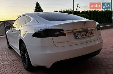 Ліфтбек Tesla Model S 2018 в 