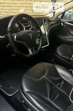 Лифтбек Tesla Model S 2013 в Киеве