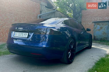 Лифтбек Tesla Model S 2018 в Полтаве
