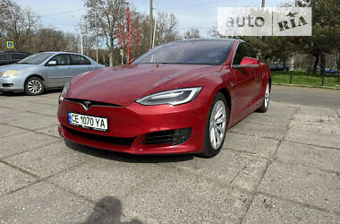 Ліфтбек Tesla Model S 2017 в Одесі