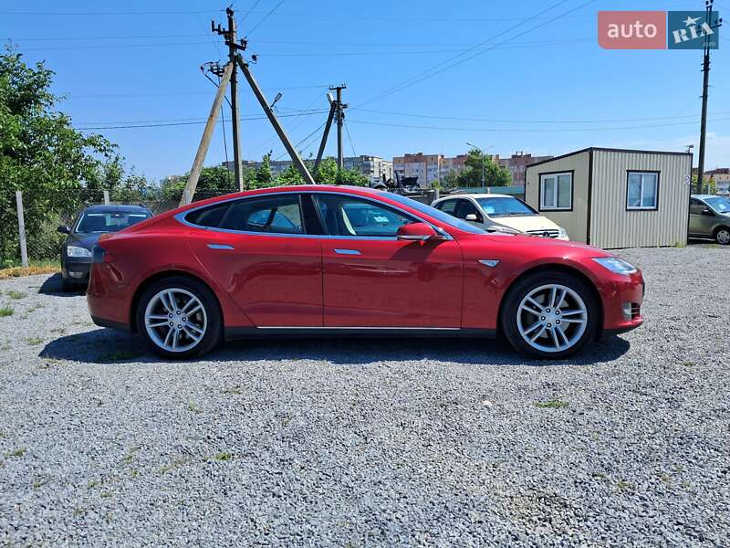 Лифтбек Tesla Model S 2014 в Ровно