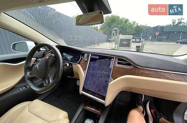 Ліфтбек Tesla Model S 2017 в 