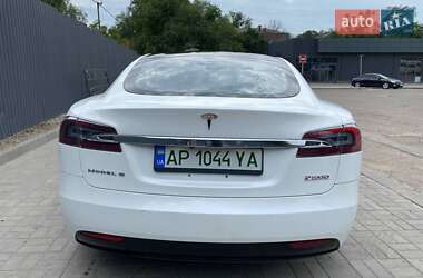 Ліфтбек Tesla Model S 2017 в 