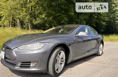 Ліфтбек Tesla Model S 2014 в Хмельницькому