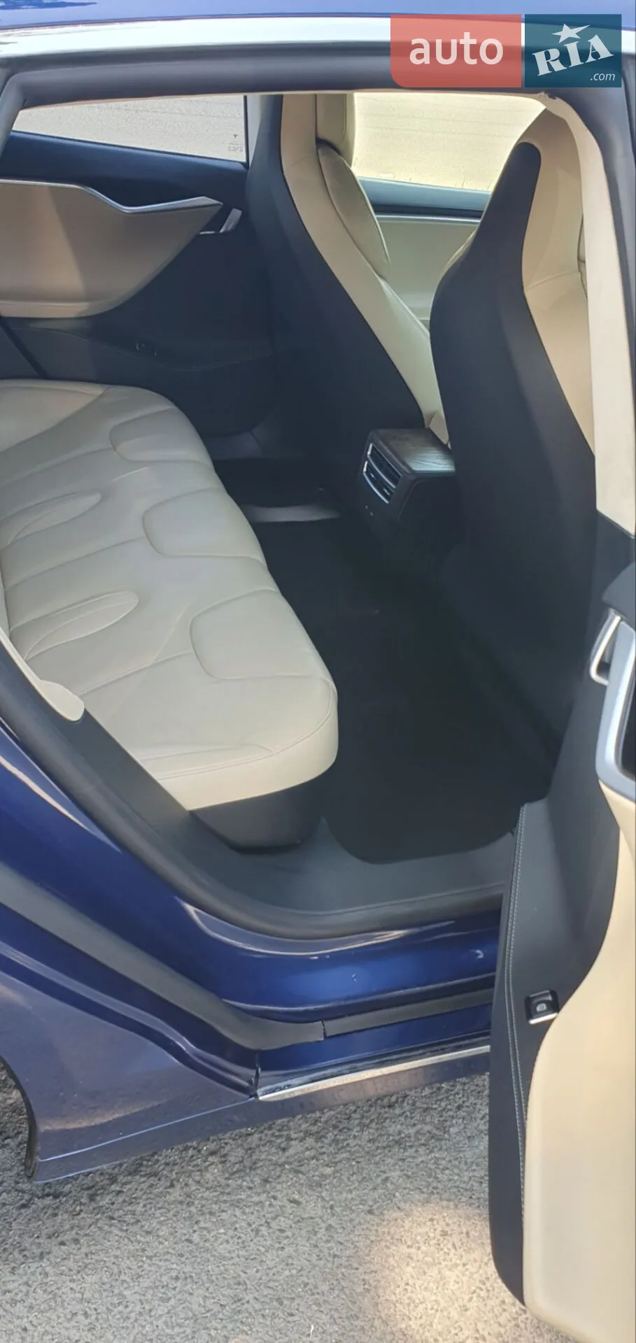 Tesla Model S 2017 VIN 5YJSA1E16HF202044 фото оголошення 3 з 16