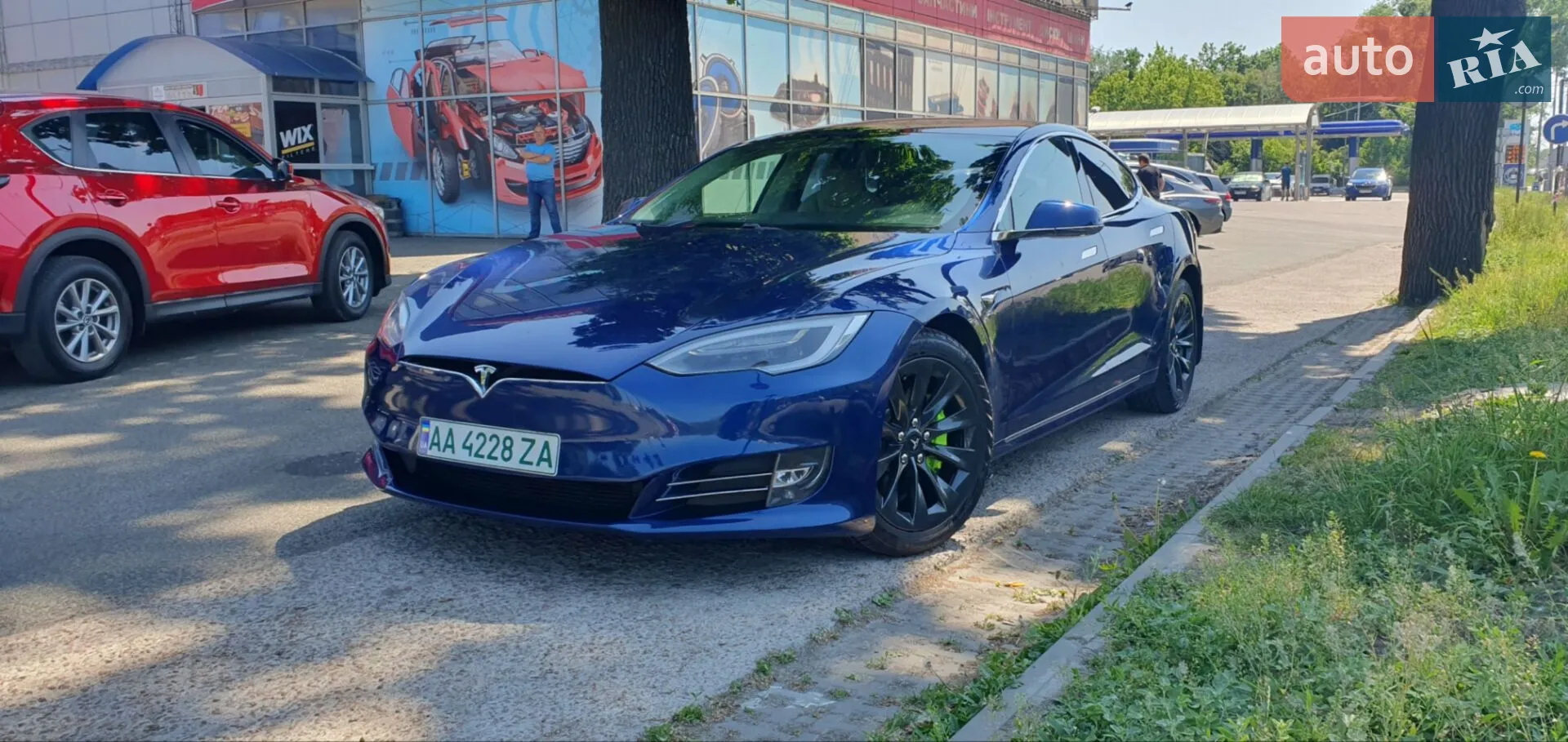 Tesla Model S 2017 VIN 5YJSA1E16HF202044 фото оголошення 6 з 16