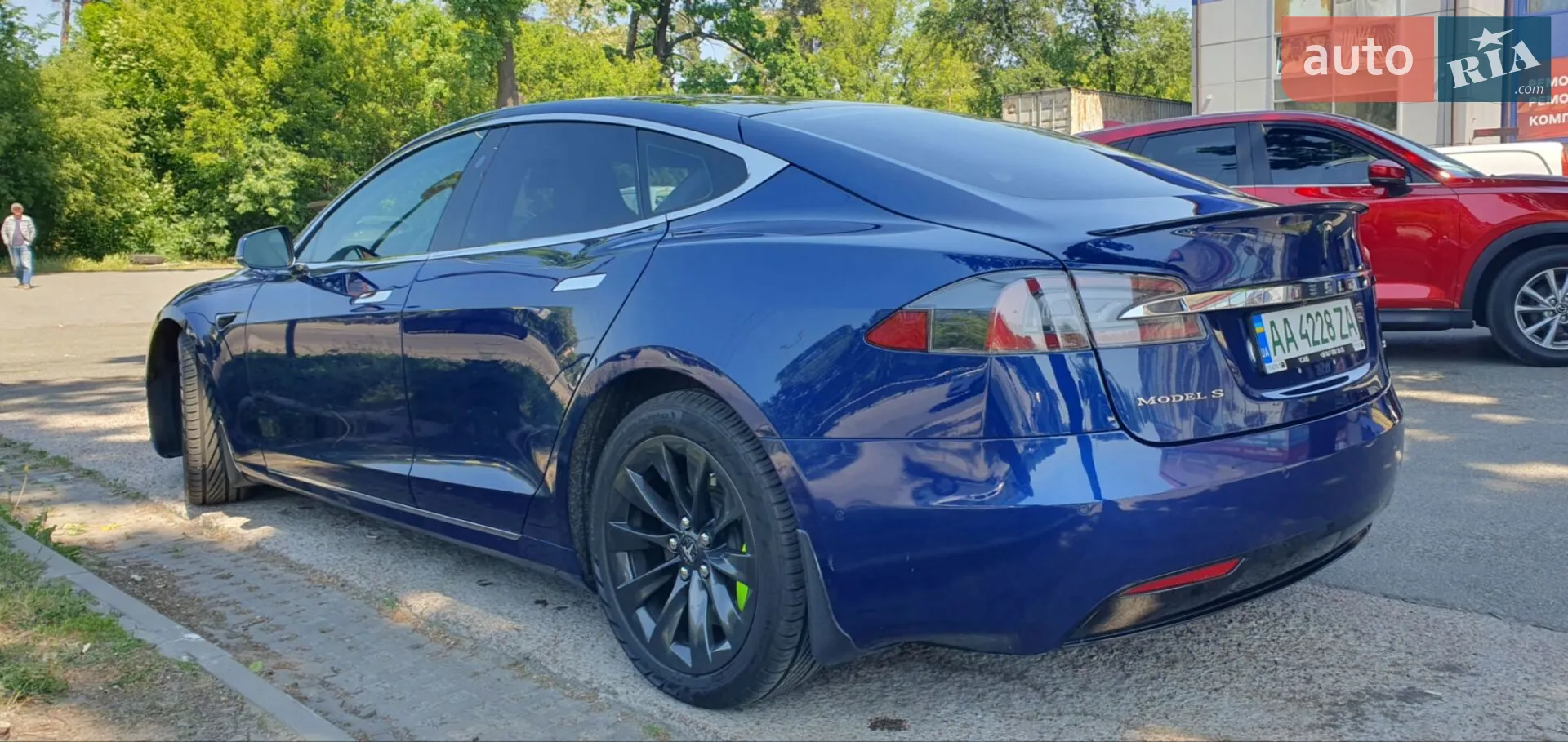 Tesla Model S 2017 VIN 5YJSA1E16HF202044 фото оголошення 9 з 16