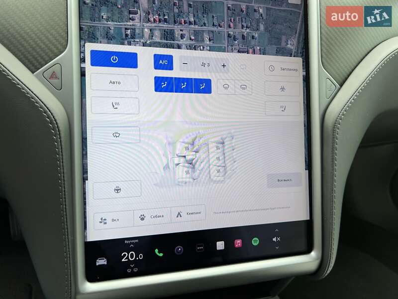 Лифтбек Tesla Model S 2018 в Львове