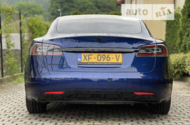 Ліфтбек Tesla Model S 2018 в Києві