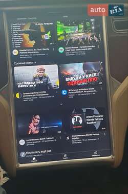 Лифтбек Tesla Model S 2017 в Киеве