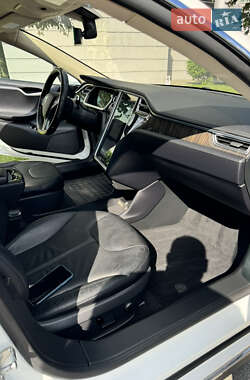 Хетчбек Tesla Model S 2013 в Києві