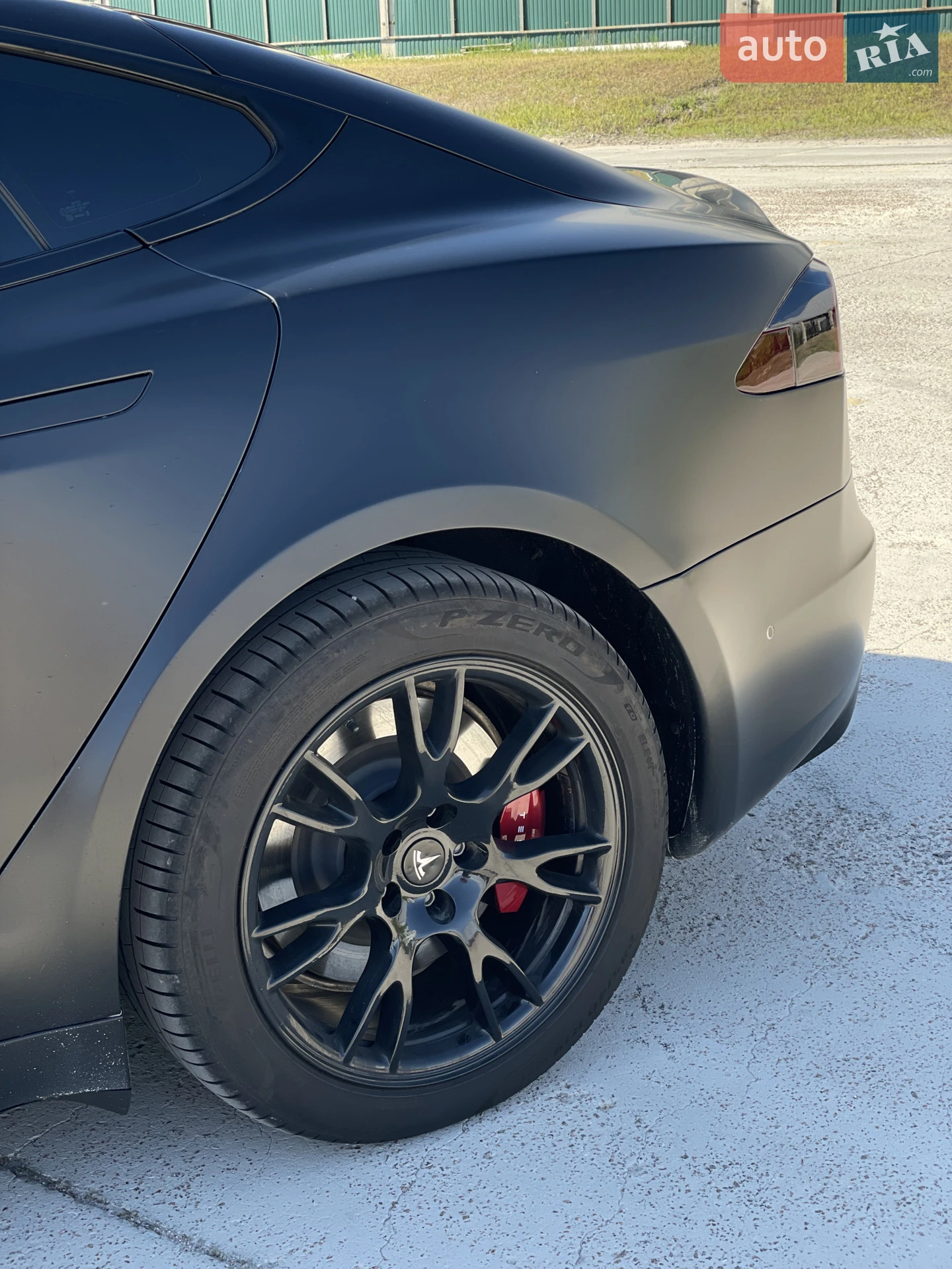 2021 Tesla Model S - мініатюра 16