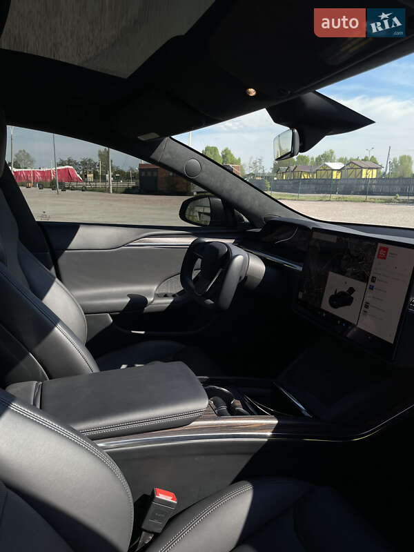Ліфтбек Tesla Model S 2021 в Києві