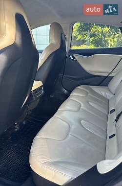 Хетчбек Tesla Model S 2016 в Шептицькому
