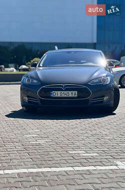 Ліфтбек Tesla Model S 2016 в 