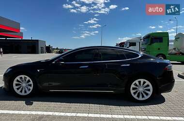 Лифтбек Tesla Model S 2017 в Одессе