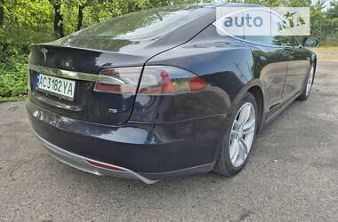 Лифтбек Tesla Model S 2013 в Луцке