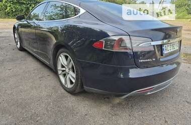 Лифтбек Tesla Model S 2013 в Луцке