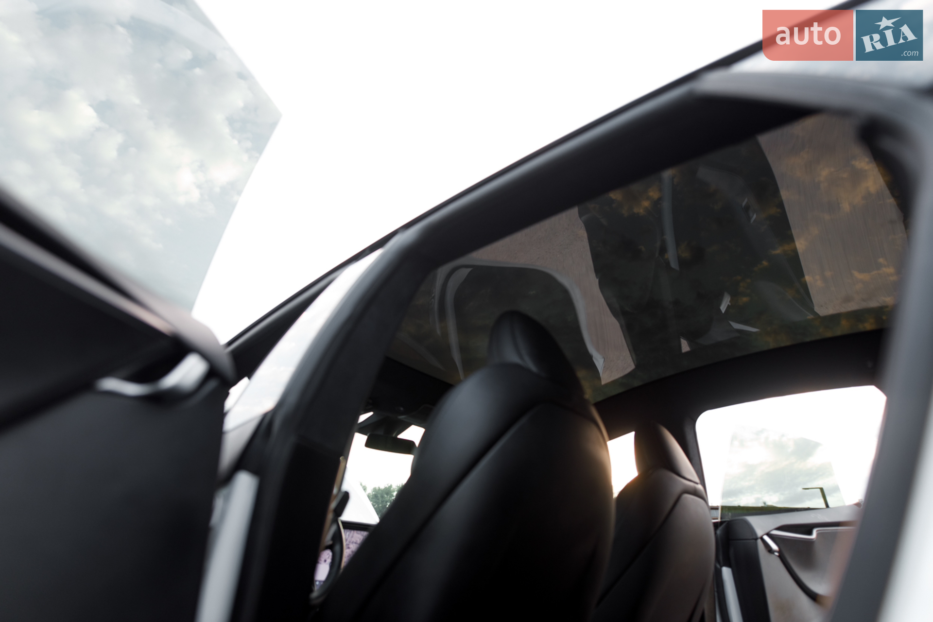 2019 Tesla Model S - мініатюра 25
