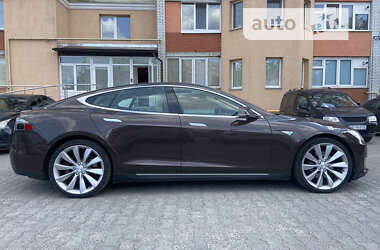 Ліфтбек Tesla Model S 2012 в Хмельницькому