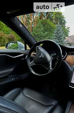 Лифтбек Tesla Model S 2018 в 