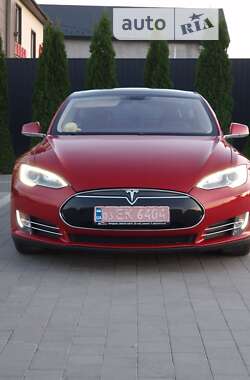 Ліфтбек Tesla Model S 2013 в Кам'янець-Подільському