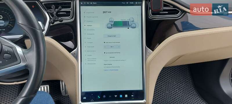 Ліфтбек Tesla Model S 2014 в Києві