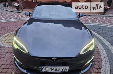 Ліфтбек Tesla Model S 2022 в Чернівцях