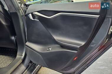 Ліфтбек Tesla Model S 2018 в 