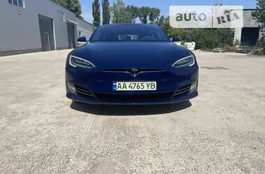 Ліфтбек Tesla Model S 2017 в Києві