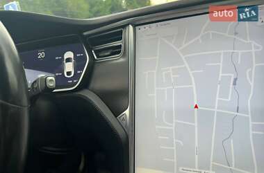Ліфтбек Tesla Model S 2017 в Києві