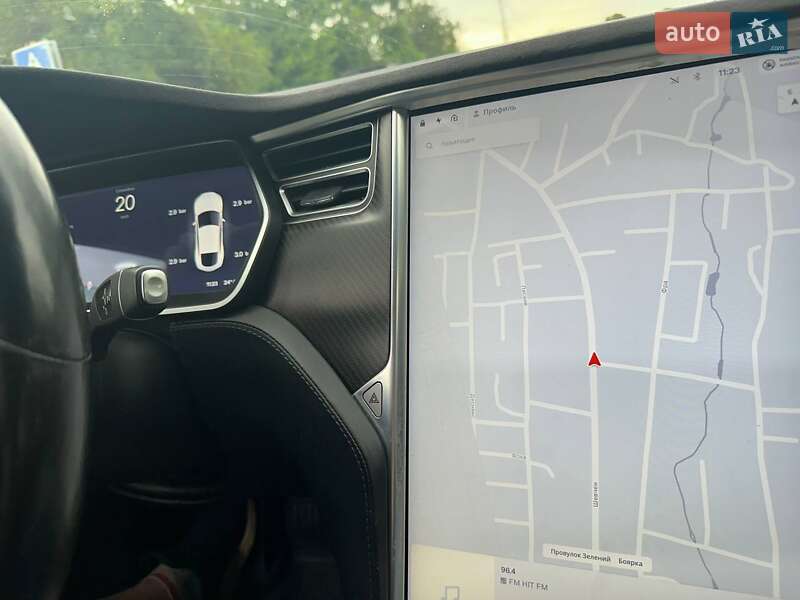 Лифтбек Tesla Model S 2017 в Киеве