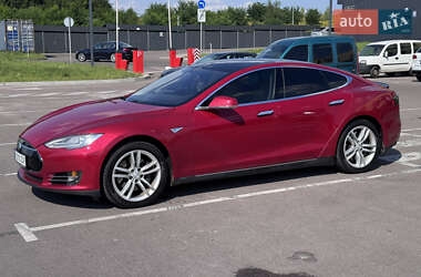 Ліфтбек Tesla Model S 2013 в Рівному