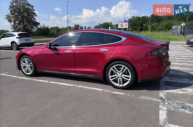 Ліфтбек Tesla Model S 2013 в Рівному