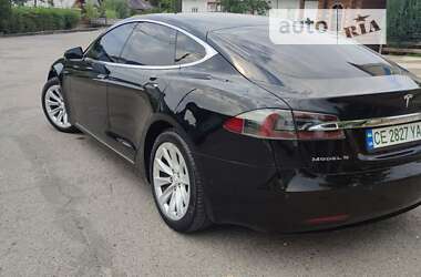 Ліфтбек Tesla Model S 2018 в Косові