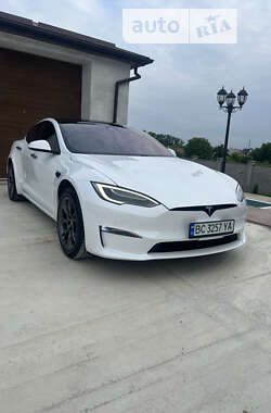 Ліфтбек Tesla Model S 2021 в Золочеві