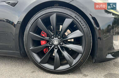 Лифтбек Tesla Model S 2017 в Днепре
