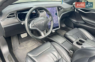 Лифтбек Tesla Model S 2017 в Днепре