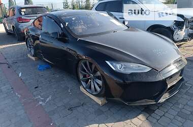 Лифтбек Tesla Model S 2013 в Львове