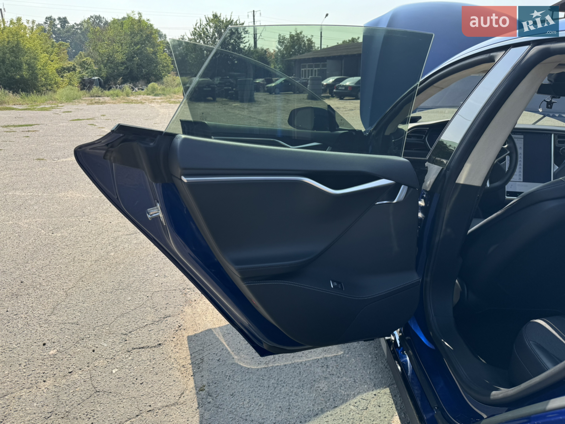 2015 Tesla Model S - мініатюра 6