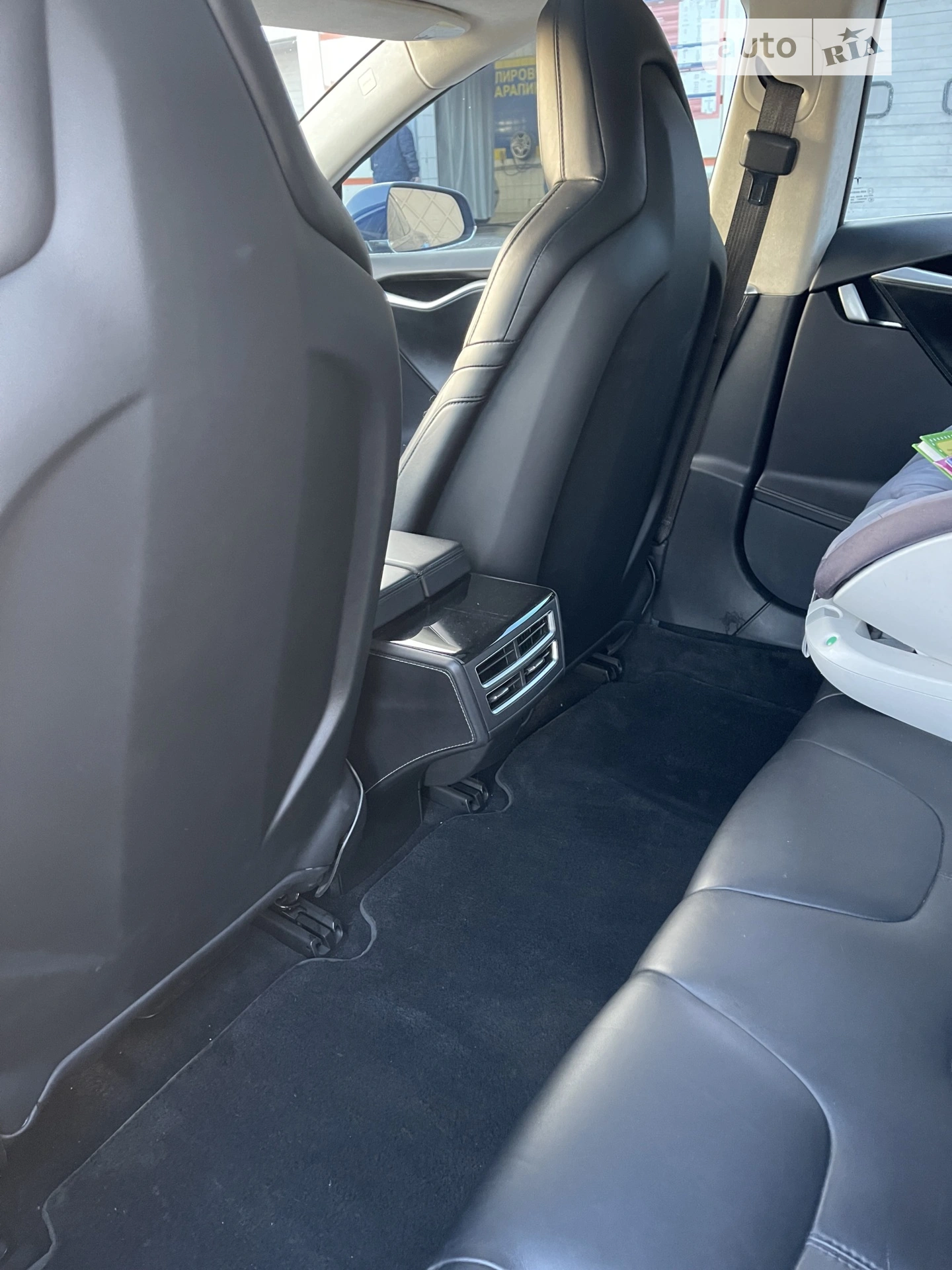 2015 Tesla Model S - мініатюра 21