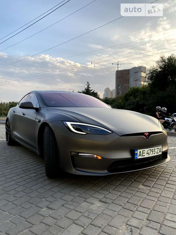 Ліфтбек Tesla Model S 2023 в Дніпрі фото 5 Ліфтбек Tesla Model S 2023 в Дніпрі