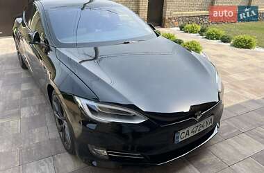Лифтбек Tesla Model S 2019 в 