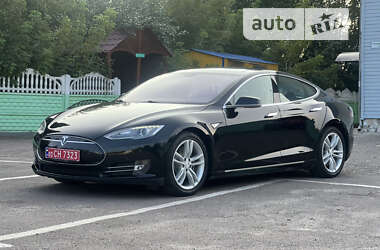Ліфтбек Tesla Model S 2013 в 
