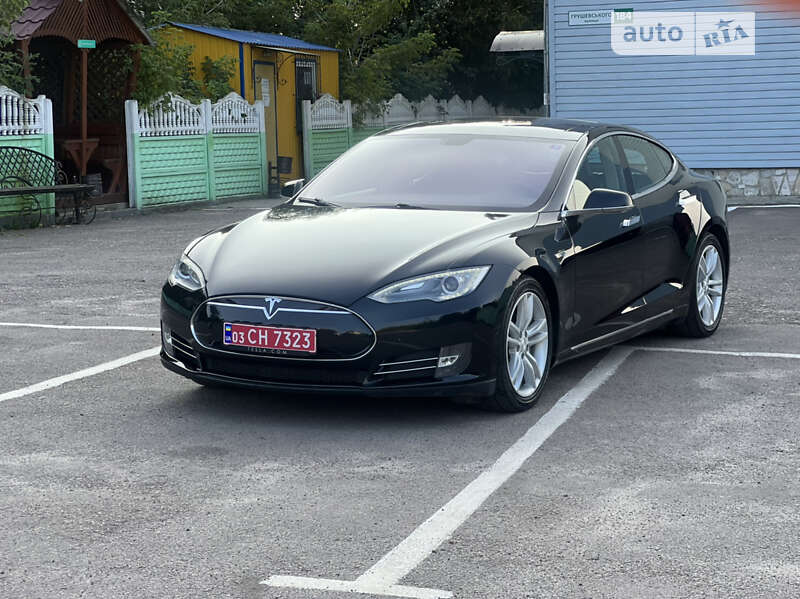 Ліфтбек Tesla Model S 2013 в Дубні фото 5 Ліфтбек Tesla Model S 2013 в Дубні