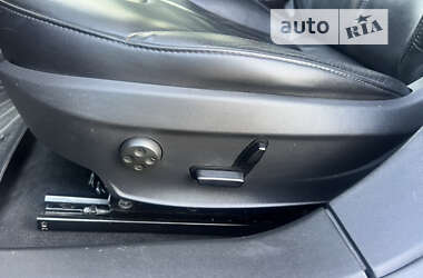 Ліфтбек Tesla Model S 2013 в 